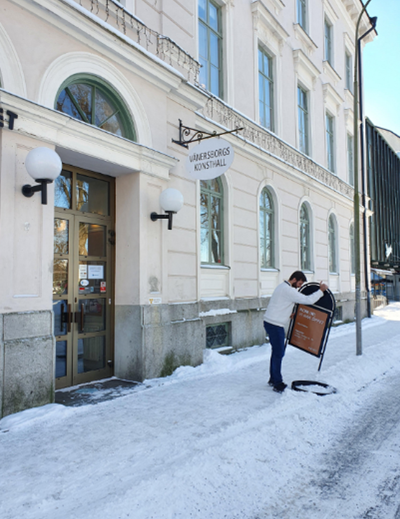 Bilden visar konsthallen i Vänersborg